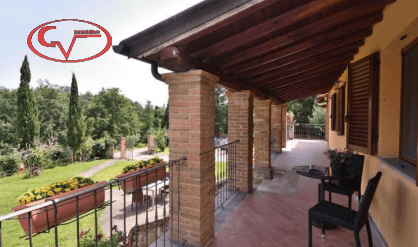 Villa in Via Carpognane, Terranuova Bracciolini — foto 2 di 5