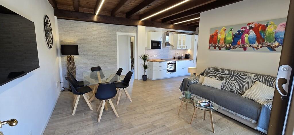 Trilocale in Via Vaccarolo 1, Desenzano del Garda