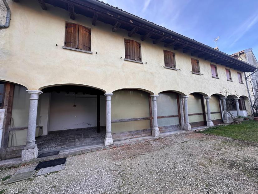 Terratetto plurifamiliare in Via Giuseppe Mazzini 24, Rivignano Teor — foto 2 di 5