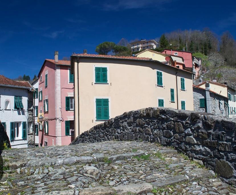 Casa indipendente in Via Codivilla, Varese Ligure — foto 5 di 5