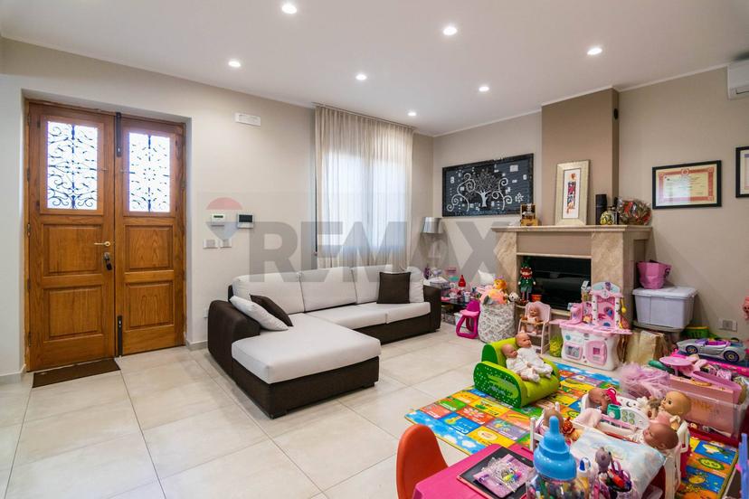 Casa indipendente in Via Vittorio Emanuele II 153, Acireale — foto 4 di 5