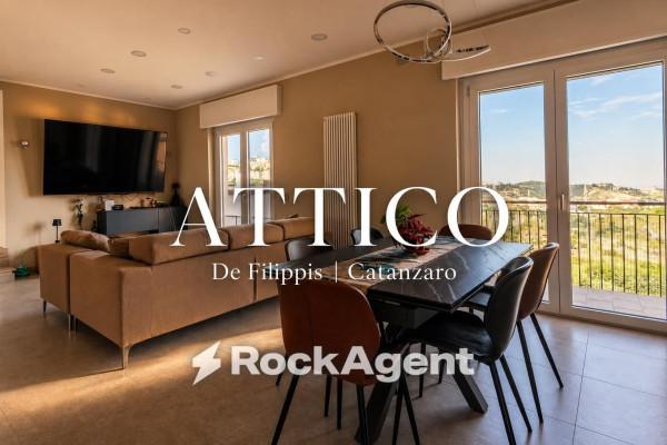 Attico in Viale Vincenzo De Filippis, Catanzaro — foto 3 di 5