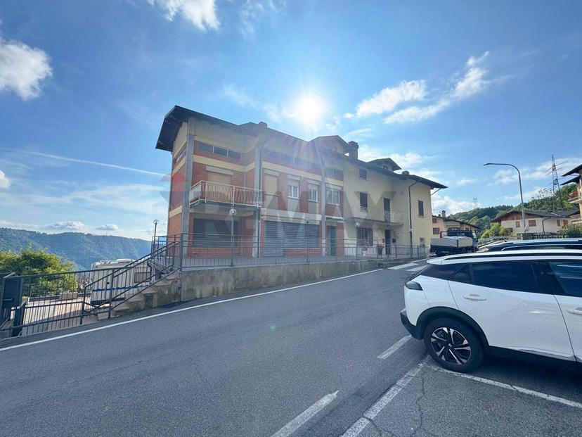 Villa, Dossena — foto 4 di 5