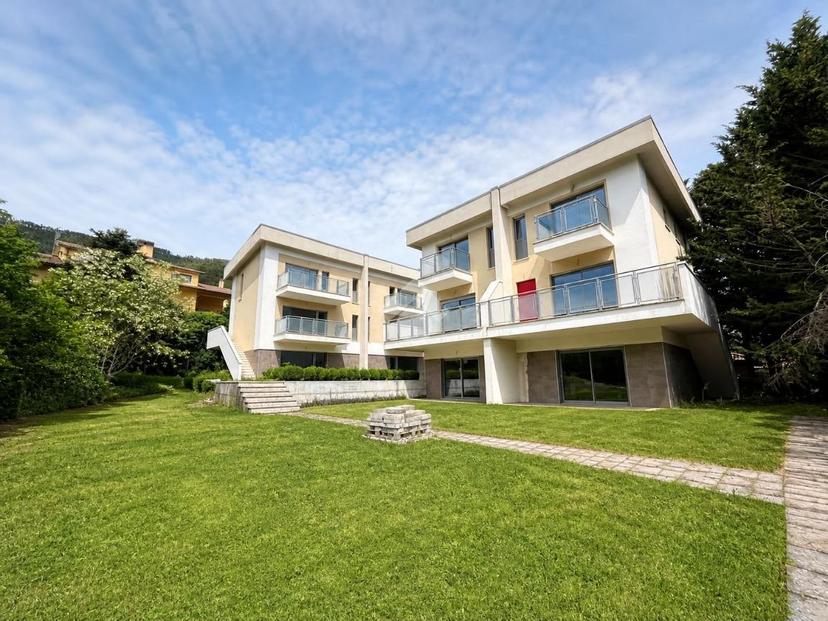 Villa in Via della Rocchetta 9, L'Aquila