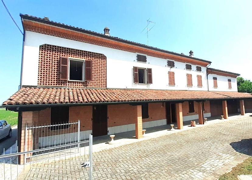 Casa indipendente in Via Roma  85, Casal Cermelli — foto 4 di 5