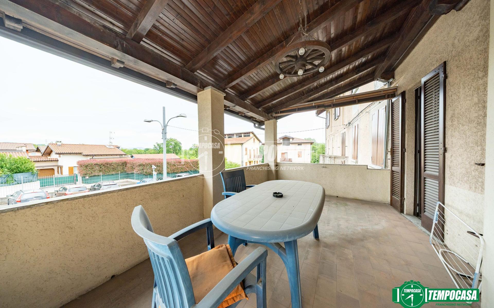 Casa indipendente in Via Chiesa 3, Paruzzaro