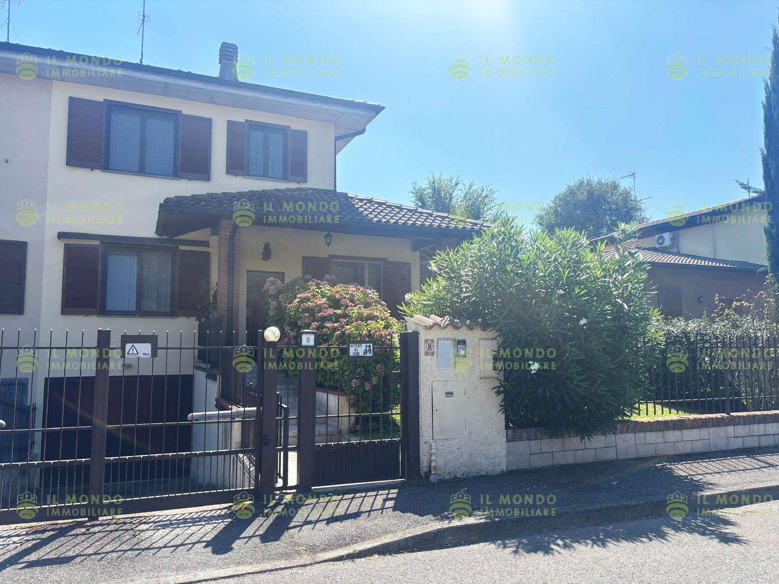 Porzione di villa in Via Falcone 8, Sant'Angelo Lodigiano