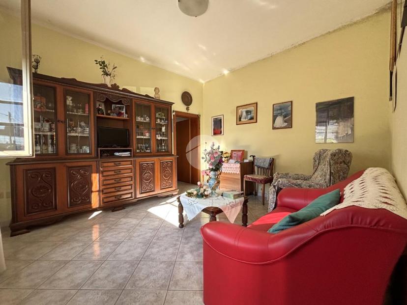 Casa indipendente in V. Fratelli Zuccari 5, Fano — foto 2 di 5