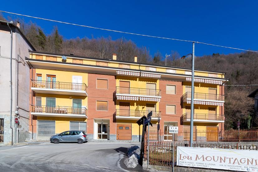 Appartamento in Via IV Novembre 106, Pradleves — foto 3 di 5