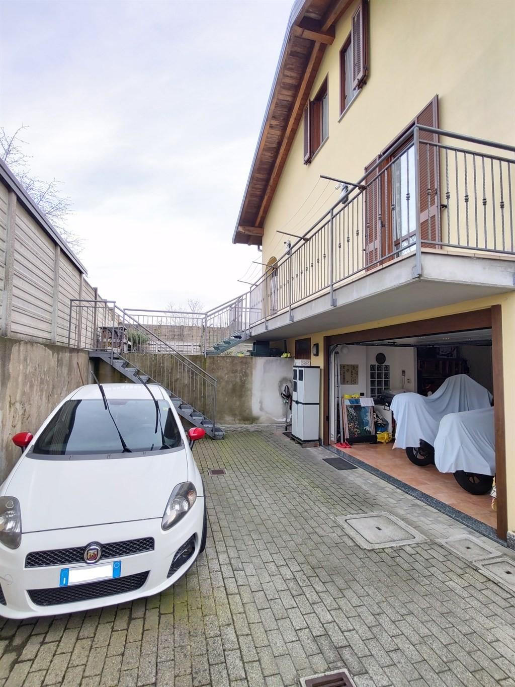Villa a schiera, Cassano Magnago