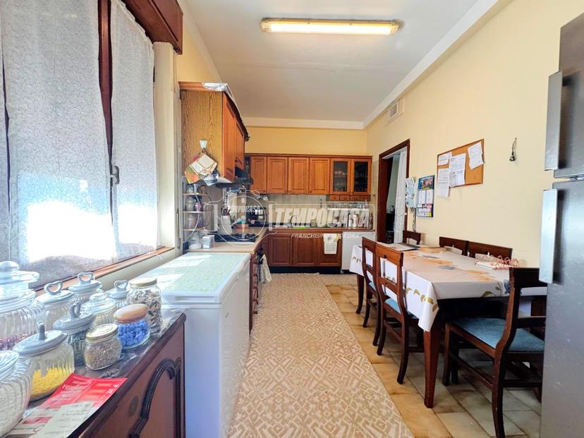 Trilocale, Villa Guardia — foto 2 di 5