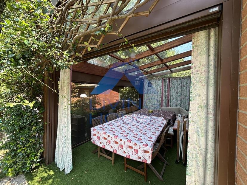 Villa in Via Donatori del Sangue 17, Lesmo — foto 3 di 5