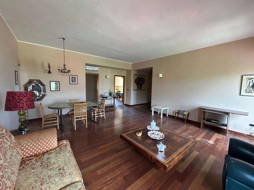 Quadrilocale in Via Santa Lucia 37/O, Reggio di Calabria — foto 2 di 5