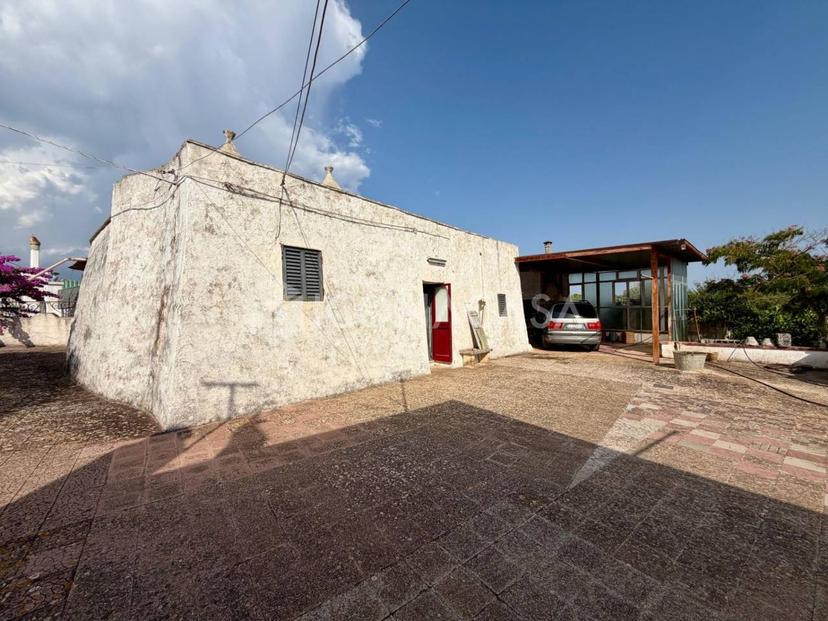 Trullo in Strada Provinciale 14 S.N.C., Ostuni — foto 3 di 5