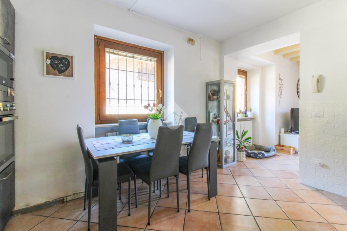 Casa indipendente in Via M. d'Azeglio, Odolo