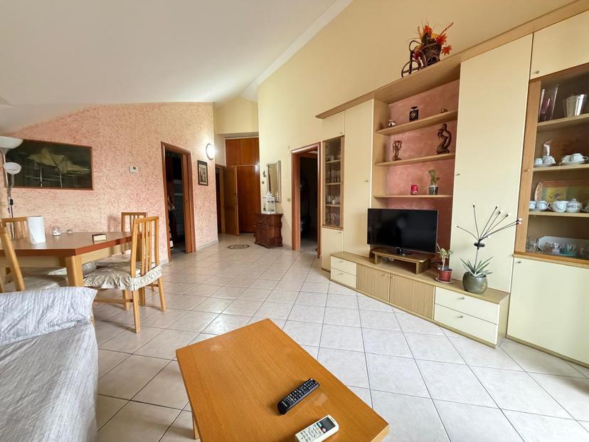 Quadrilocale in Viale Maiella 23, Francavilla al Mare — foto 2 di 5