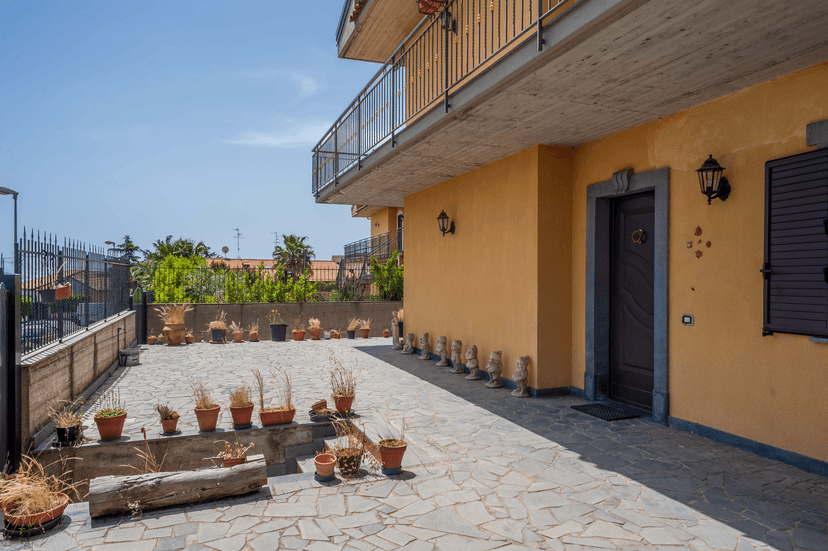Villa in Via Tremonti, Pedara — foto 2 di 5
