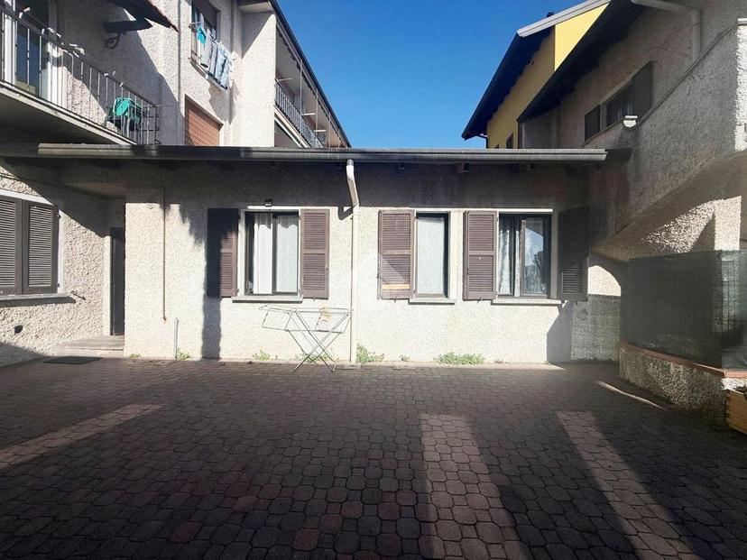Casa indipendente in Via Vittorio Veneto 1, Turate — foto 2 di 5