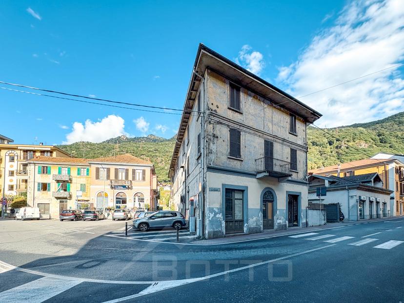 Trilocale in Via Edmondo De Amicis 57, Omegna — foto 5 di 5