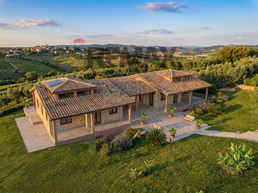 Villa in Via Codette, Riano — foto 2 di 5