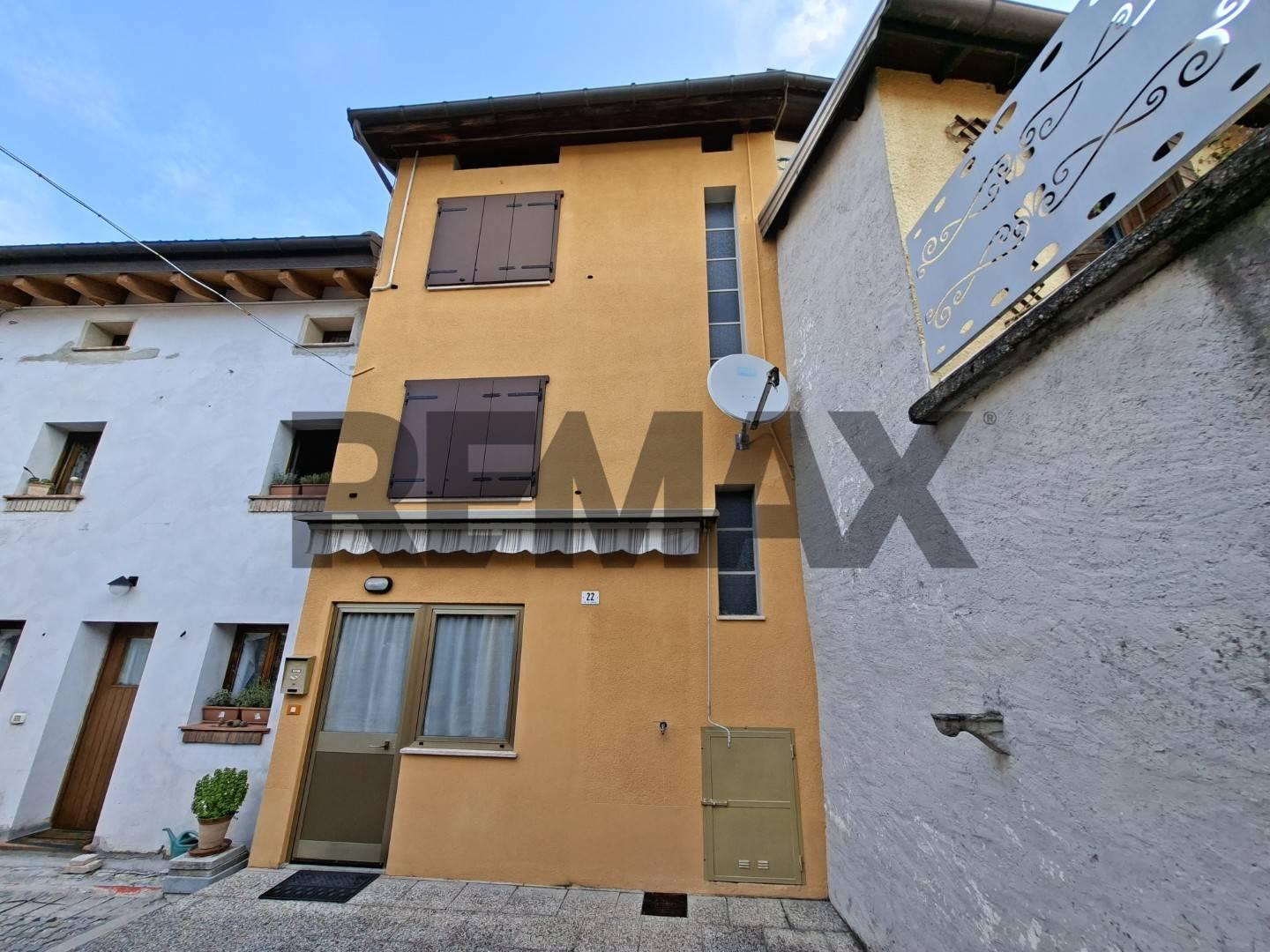 Casa indipendente in Via Don Riccardo Zannoni 22, Borgo Valbelluna