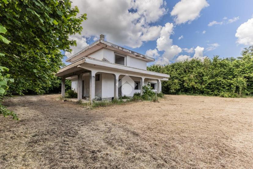 Villa in Via Sant'Angelo, Bassano Romano — foto 4 di 5