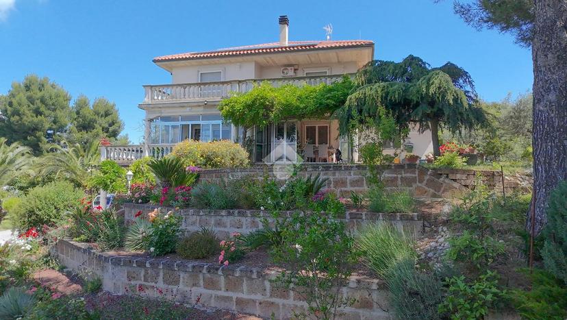 Villa in Contrada Magazzini 9, Ripatransone
