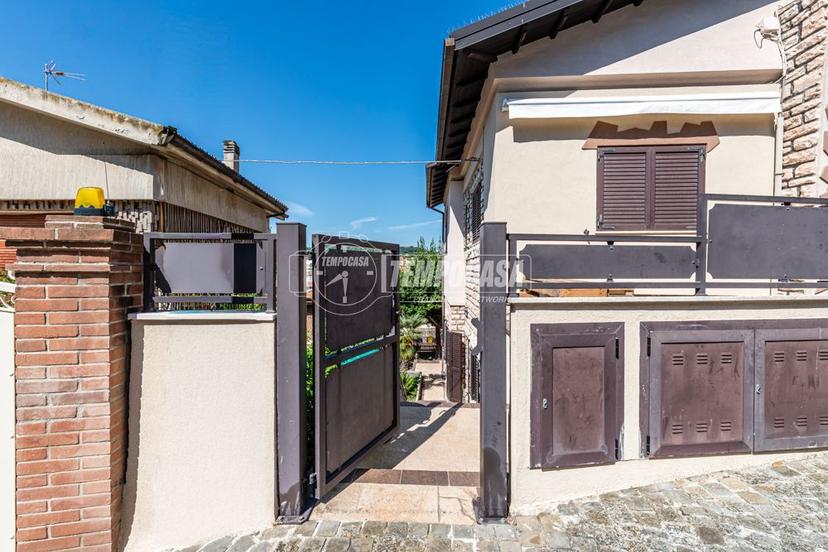 Bilocale in Via Grilli, Sirolo — foto 3 di 5
