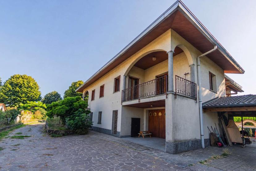 Villa bifamiliare in Via Varallino 115, Galliate — foto 5 di 5