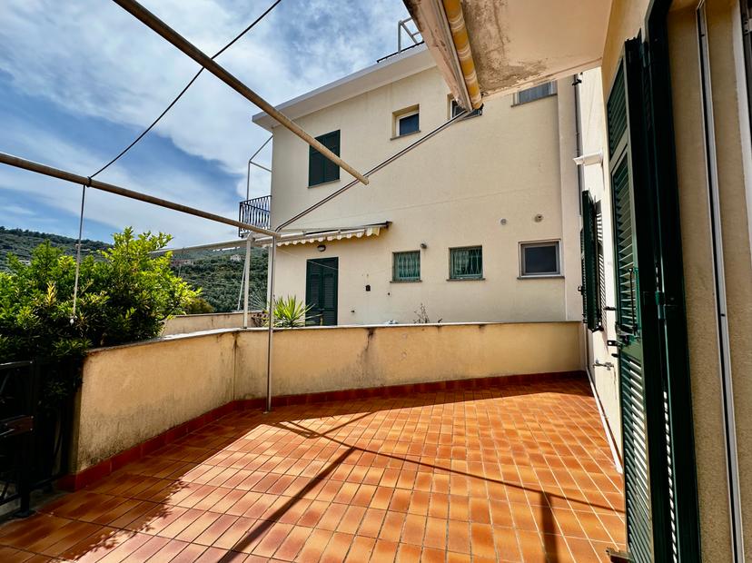 Bilocale in Via Caduti di Nassyria, Diano Castello — foto 4 di 5