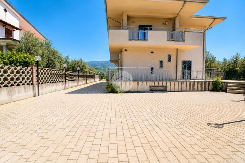 Villa in Via Coretta 12, Montalto Uffugo — foto 4 di 5
