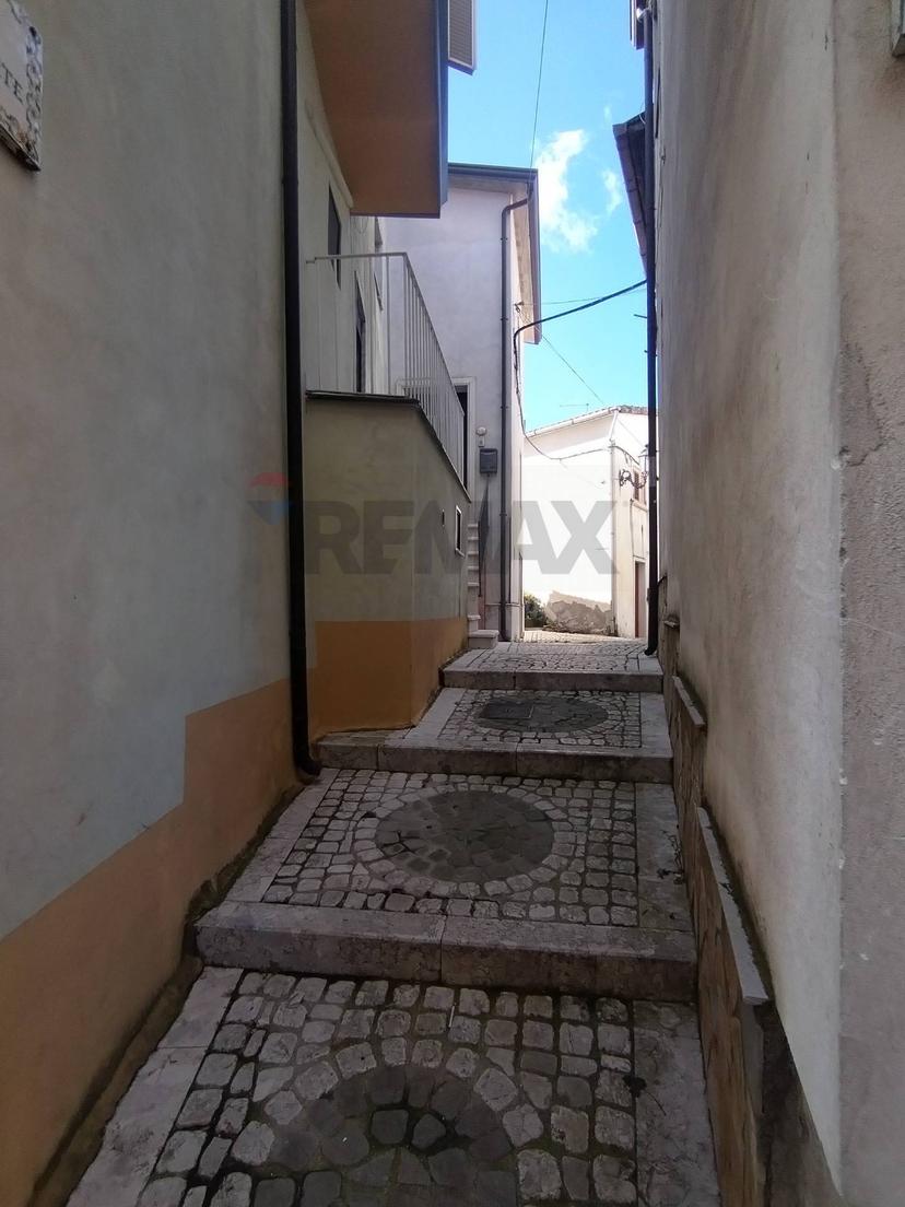 Casa indipendente in Via Giuseppe Garibaldi 5, San Lupo — foto 5 di 5