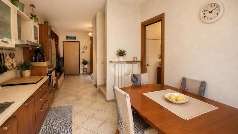 Villa a schiera in Via Vittorio Veneto 28, Piancogno — foto 3 di 5