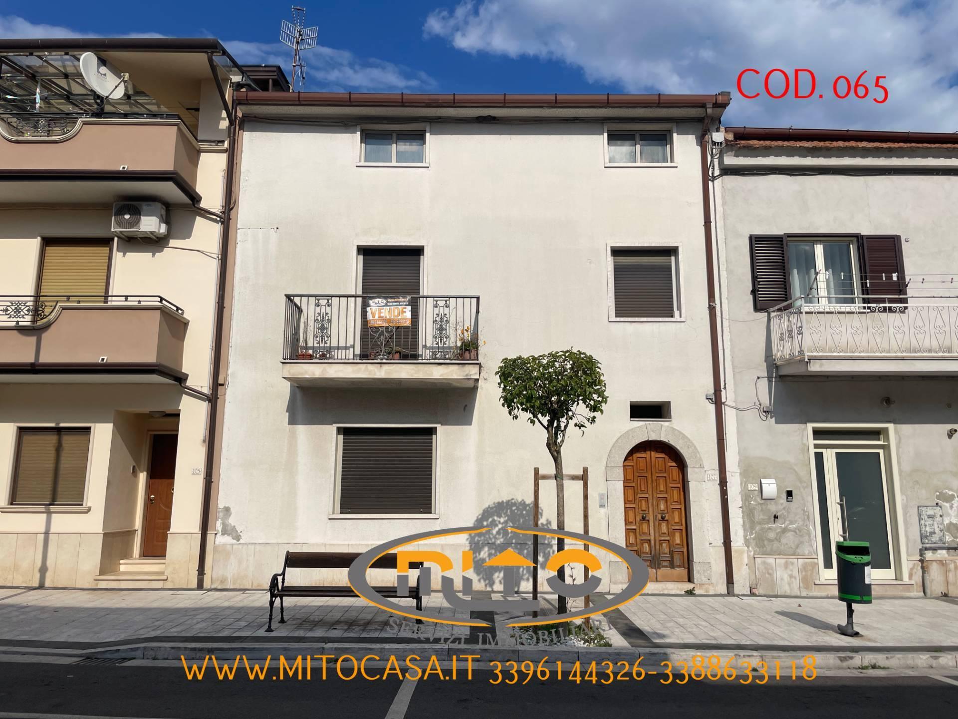 Casa indipendente in Via Garibaldi 107, San Salvatore Telesino