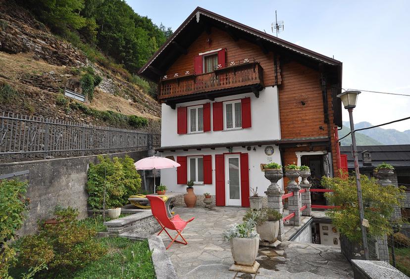Villa unifamiliare in Località Duiamen 21, Calasca-Castiglione — foto 2 di 5