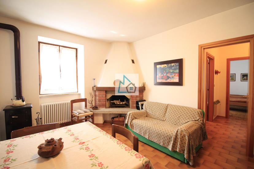 Trilocale in Frazione Lundo 70, Comano Terme — foto 5 di 5
