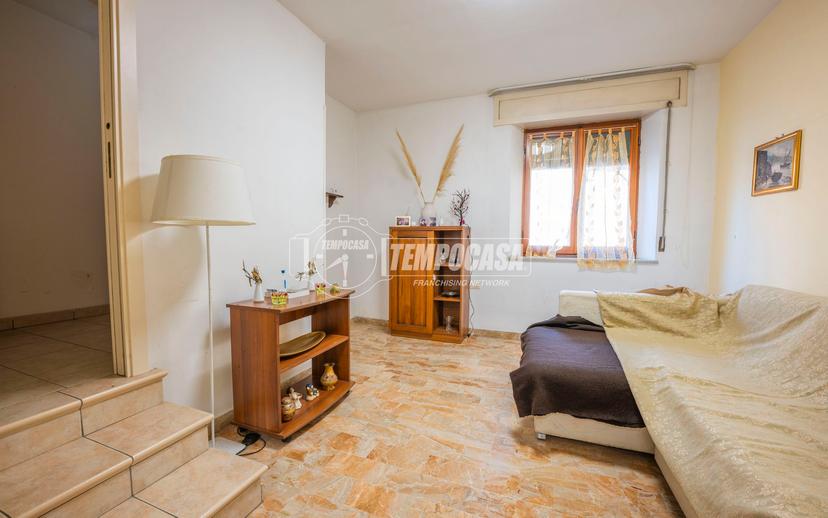 Casa indipendente in Via Cesare Luciano Gabrielli 92, San Benedetto del Tronto — foto 2 di 5
