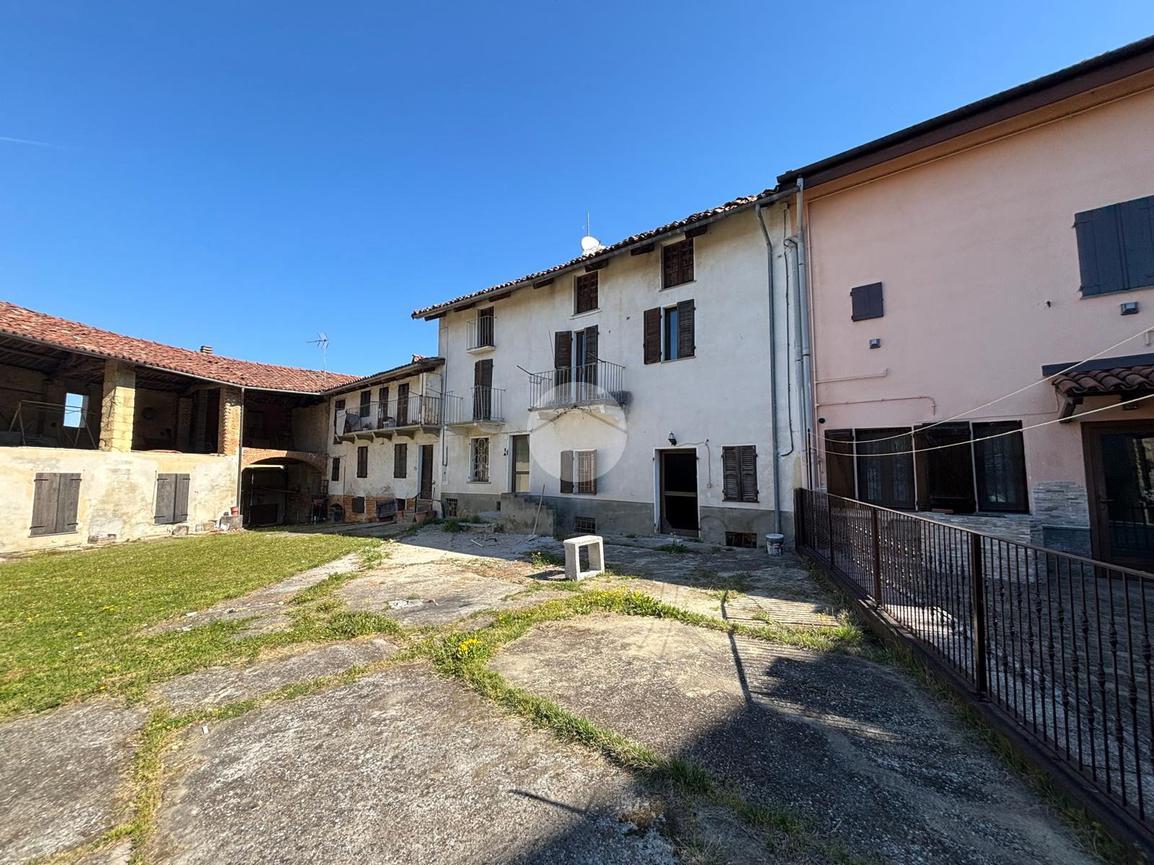 Casa indipendente in Via Vittorio Emanuele II 4, Calliano