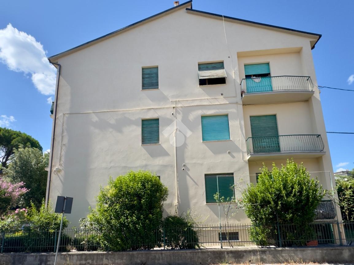 Trilocale in Via Scipione Lapi 10, Città di Castello