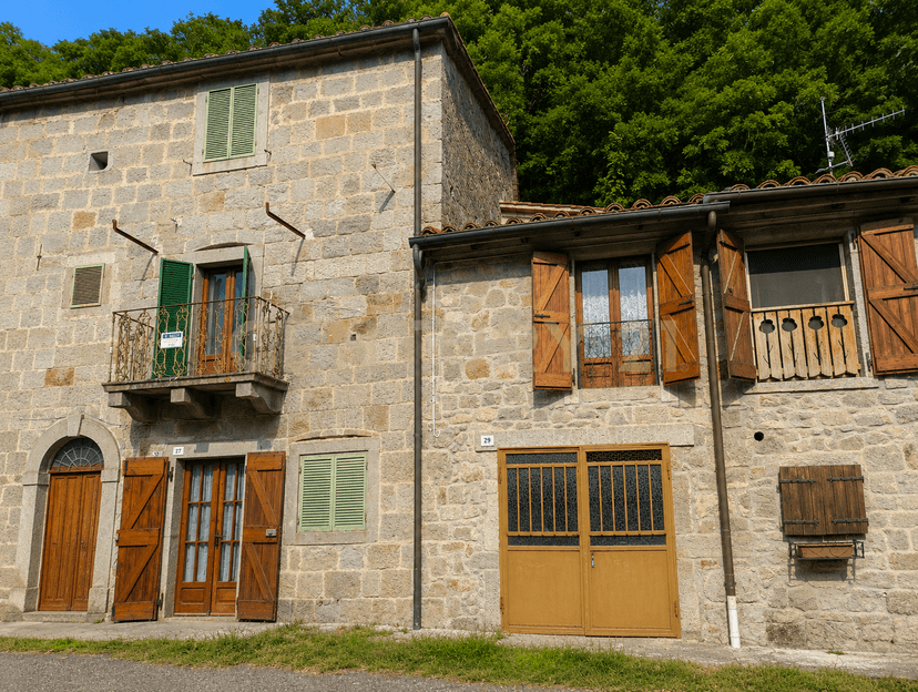 Appartamento in Via della Peschiera 27, Santa Fiora