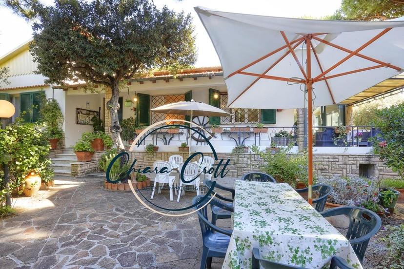 Villa, San Vincenzo — foto 4 di 5