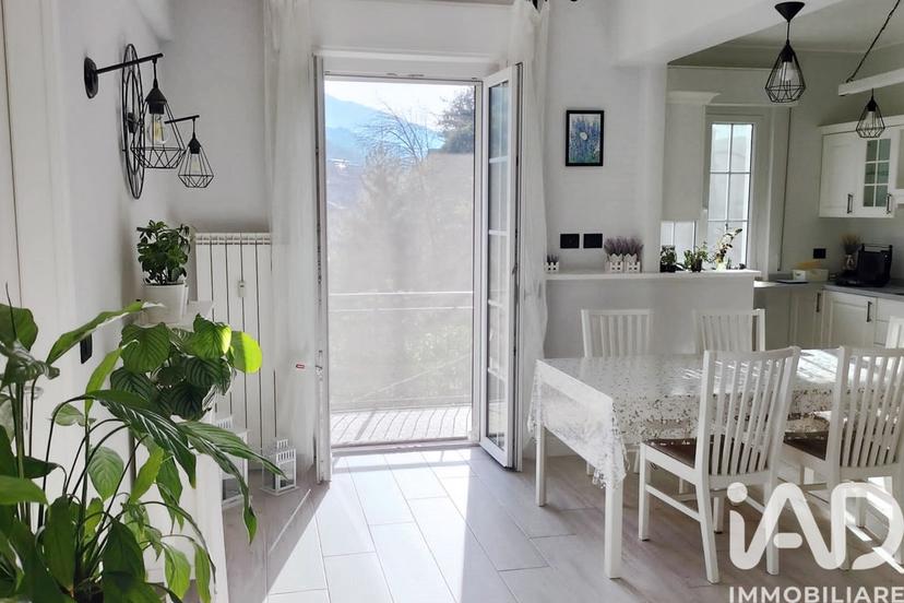 Appartamento in Via Isorelle 25, Savignone