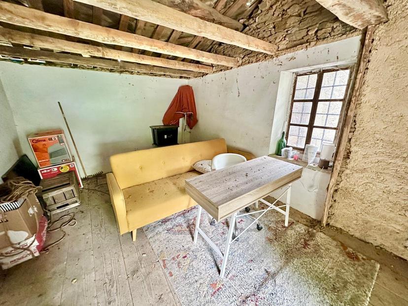Rustico in Località Meyre Buc, Frassino — foto 4 di 5