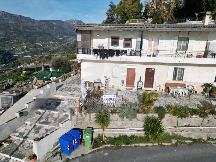 Villa a schiera in Località Peidaigo 67, Ventimiglia — foto 2 di 5