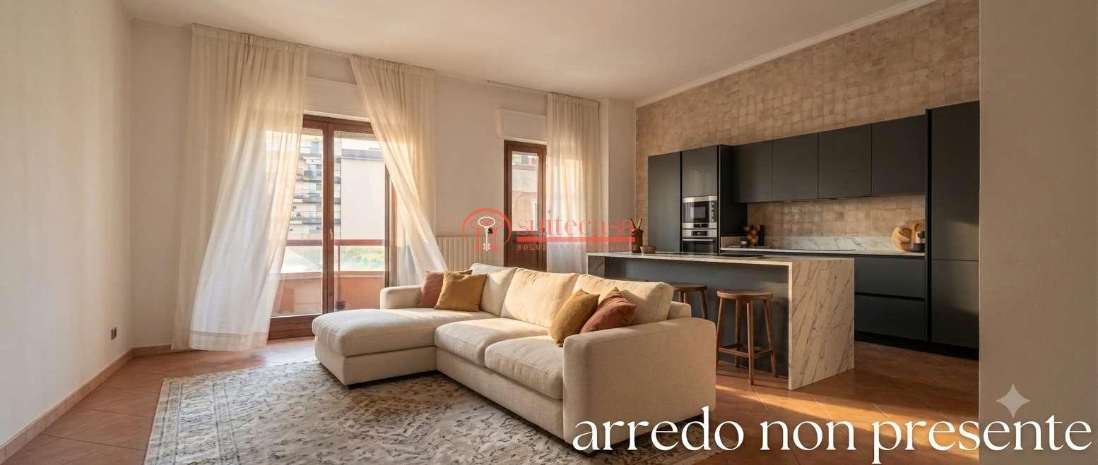 Trilocale in  Via Caposele, Trani