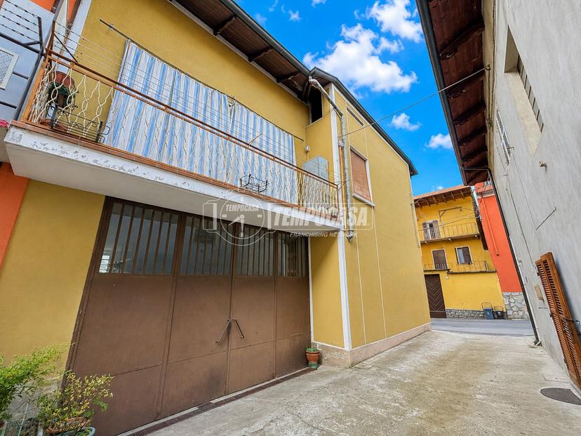 Casa indipendente in Via Aimaro Franco, Moncrivello — foto 2 di 5
