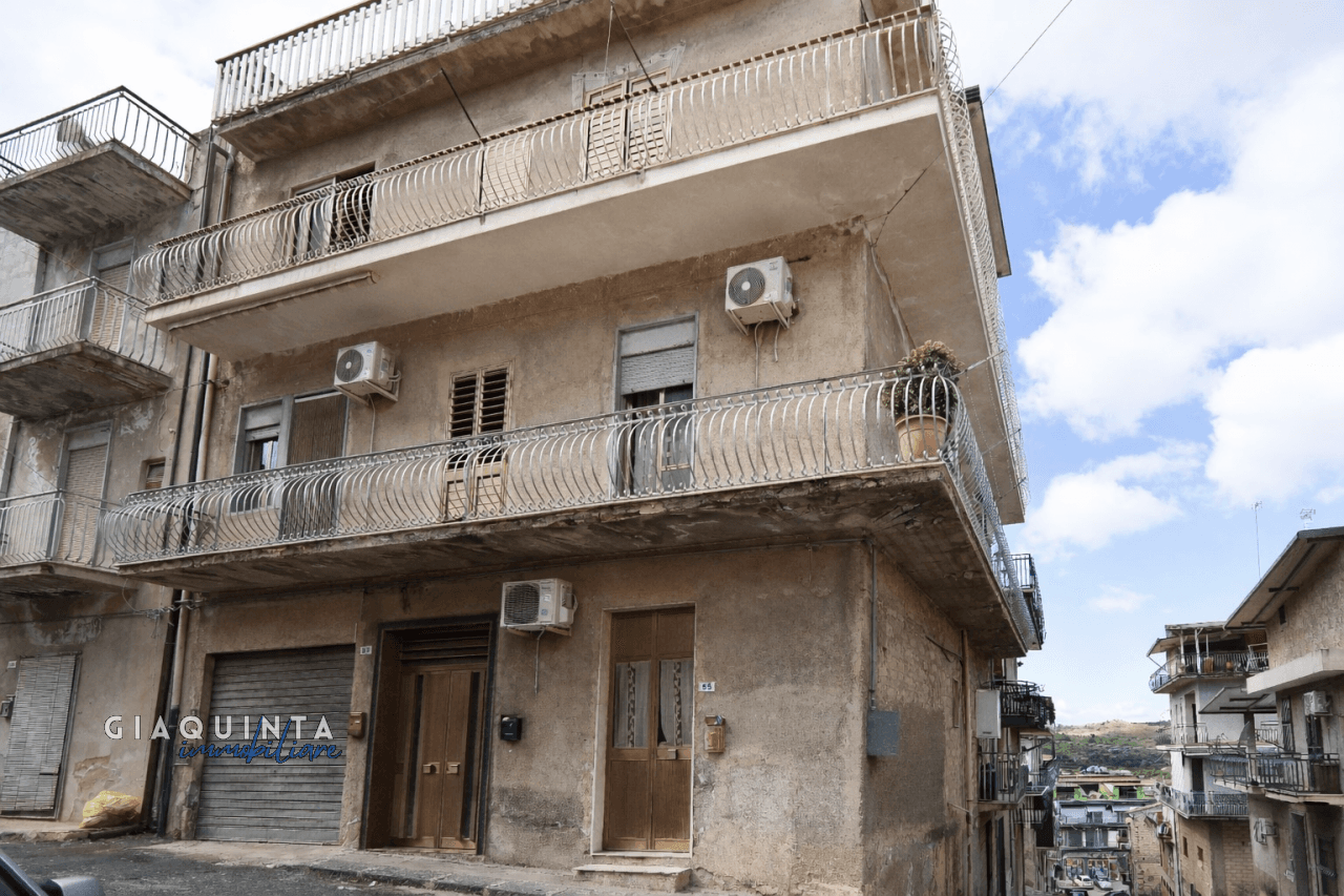 Quadrilocale in Via Sicilia N. 53, Palagonia