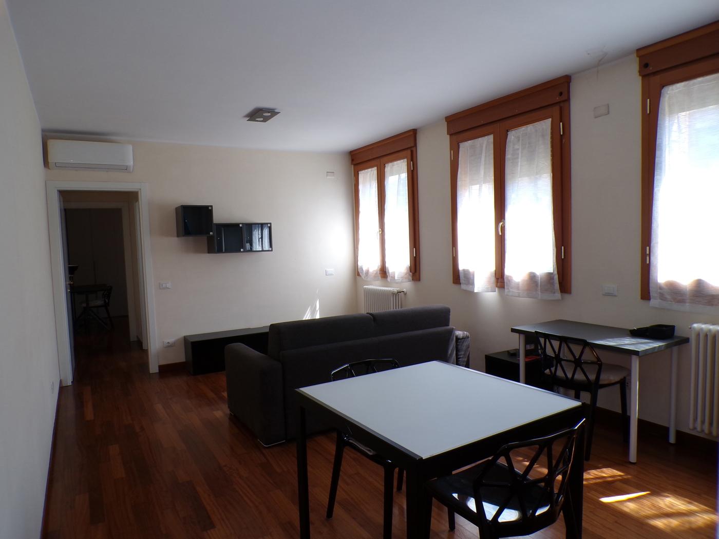 Bilocale in Via Bonali  19, Forlì