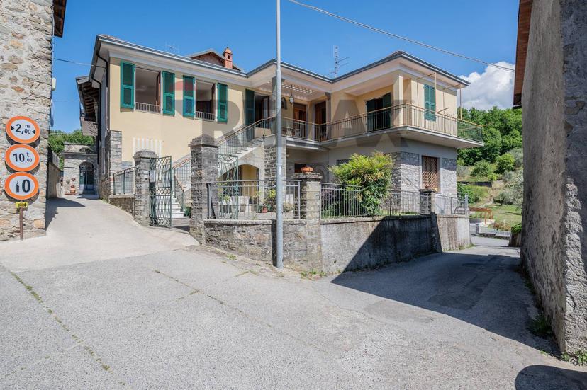 Casa indipendente in Nezzana Snc, Bagnone — foto 3 di 5