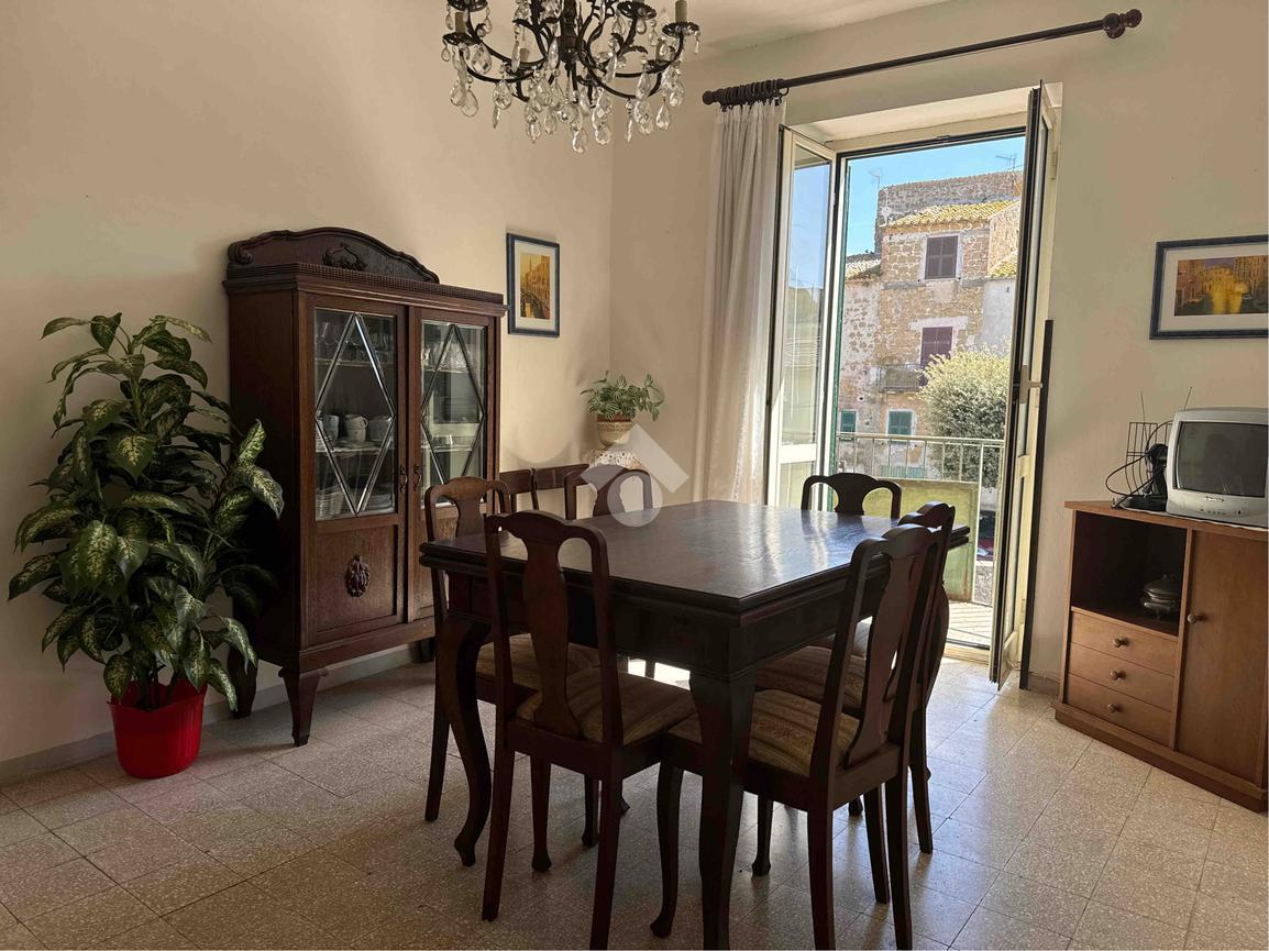 Trilocale in Via Regina Elena 17, Arlena di Castro